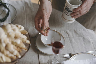 AFTERNOON TEA TIME: COOKIES WITH MERINGUE - Linen Tales USA 