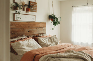 MASTERING INTERIORS: CREATE AUTHENTIC COZINESS IN YOUR HOME WITH A RUSTIC INTERIOR 
