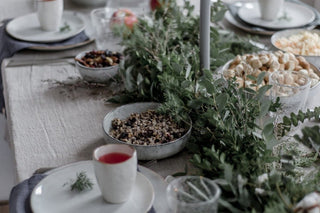 INSPIRING DECOR IDEAS FOR A PERFECT CHRISTMAS TABLE - Linen Tales USA 