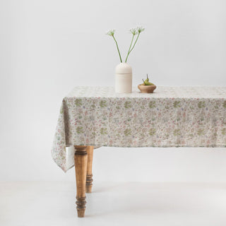 Botany 2 Lightweight Linen Tablecloth 1