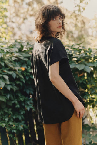 Black Linen Melody Shirt - Linen Tales 4