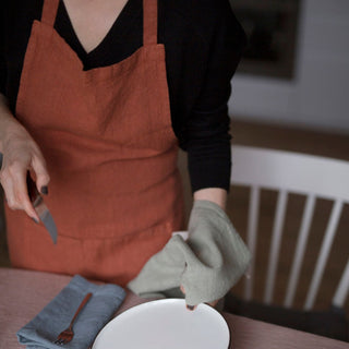 Baked Clay Linen Daily Apron 3