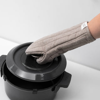 Natural Linen Oven Mitt - Linen Tales 3