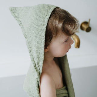 Kids Sage Linen Hooded Waffle Towel 5