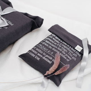 Special Gift Wrapping - Linen Tales 3