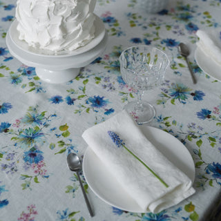 White Flowers Linen Tablecloth 3