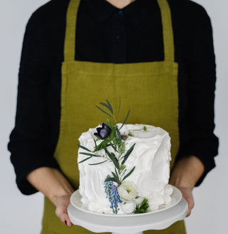 Moss Green Washed Linen Apron 3