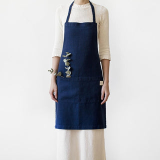 Navy Washed Linen Apron 1