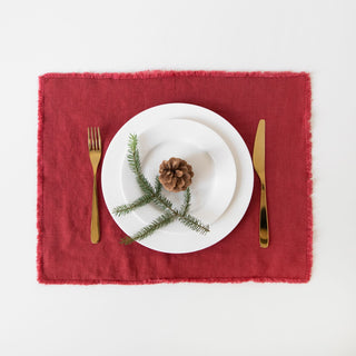 Red Pear Washed Linen Placemat With Fringes 1