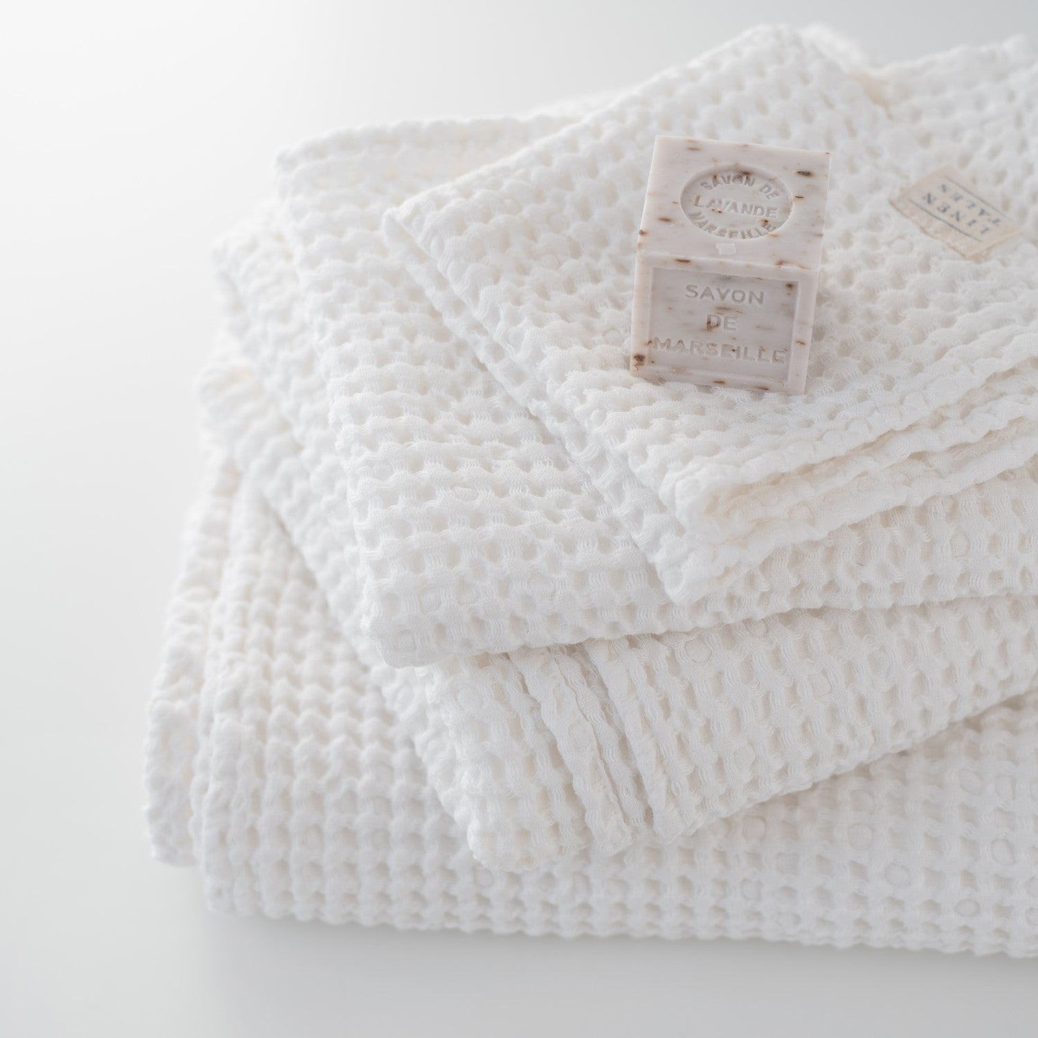 White Linen Bath Towel Waffle, Large Towel, Bath Towel, Massage Towel,  Sauna Towel, Woven Towel, 100% Linen Towel, Gift Towel, White Towels 