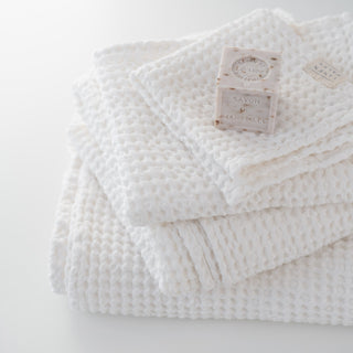 White Honeycomb Waffle Linen Bath Towel 2 