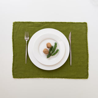 Christmas Green Linen Placemat with Fringes - Linen Tales USA 